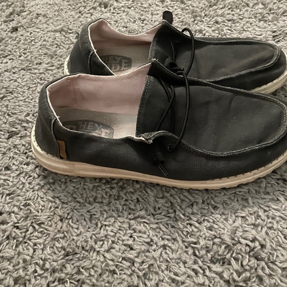 Hey Dude Shoes - Hey Dudes